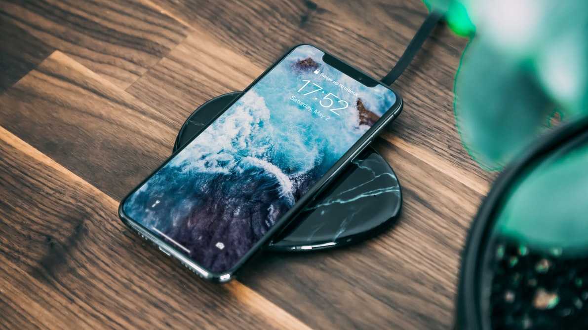 iPhone stops charging at 100