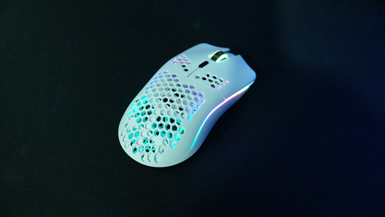 Is It Better To Have A Lighter Mouse?